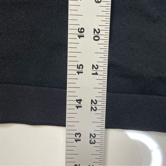 Versace Stretchy Turtleneck Top Women Size 6 or 40 Multicolor Long Sleeve - Picture 14 of 14